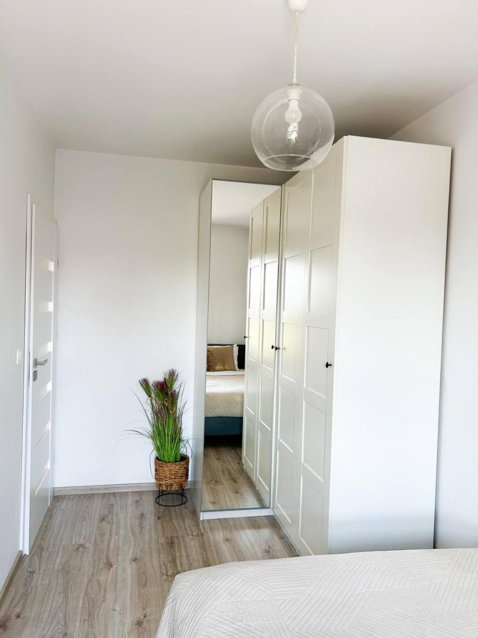 Lumina Comfy Apartment Lodz Exteriör bild